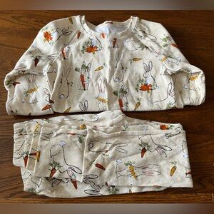 Mineral & Modern Made 2 piece pajama set-size 5/6